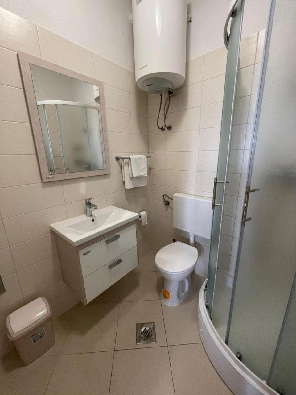 Apartment Ante Starigrad Paklenica Exterior photo